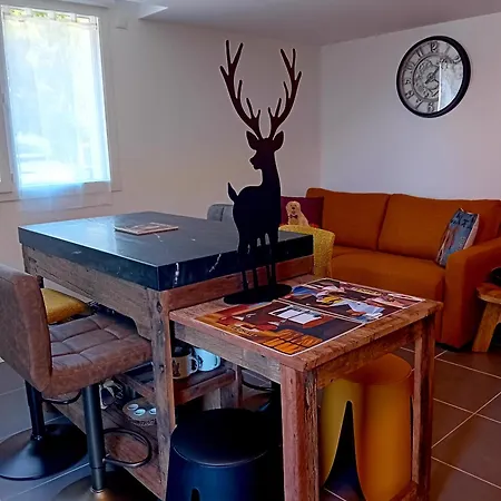 T2 Avec Jardin D'autun דירה *