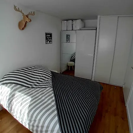 T2 Avec Jardin D'autun דירה סן-לארי-סולאן